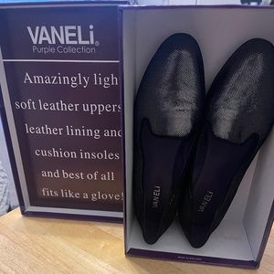 VANELi Suade Leather Shoes (size 10)